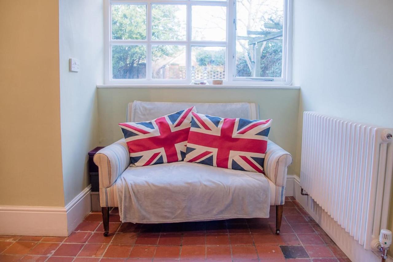Quay House, Woodbridge Villa Екстериор снимка