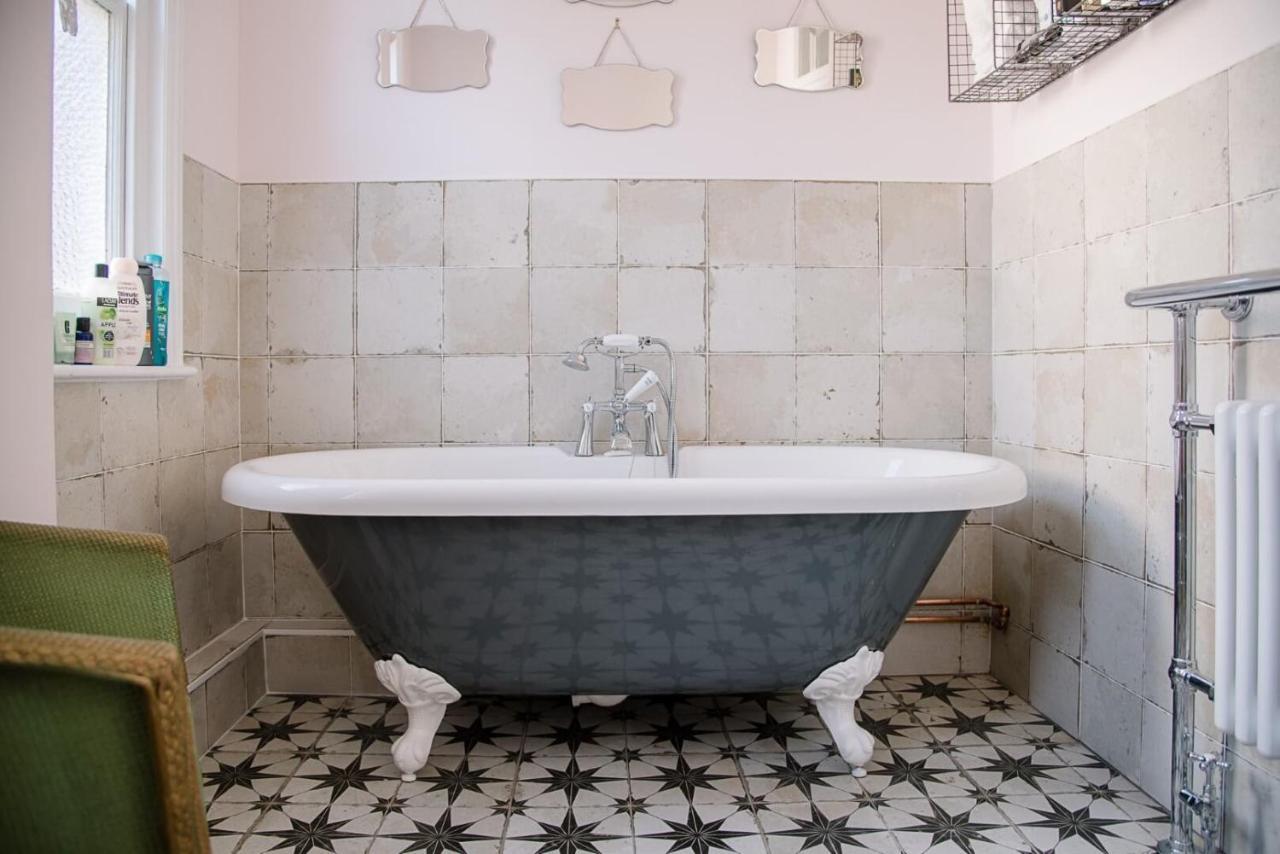 Quay House, Woodbridge Villa Екстериор снимка