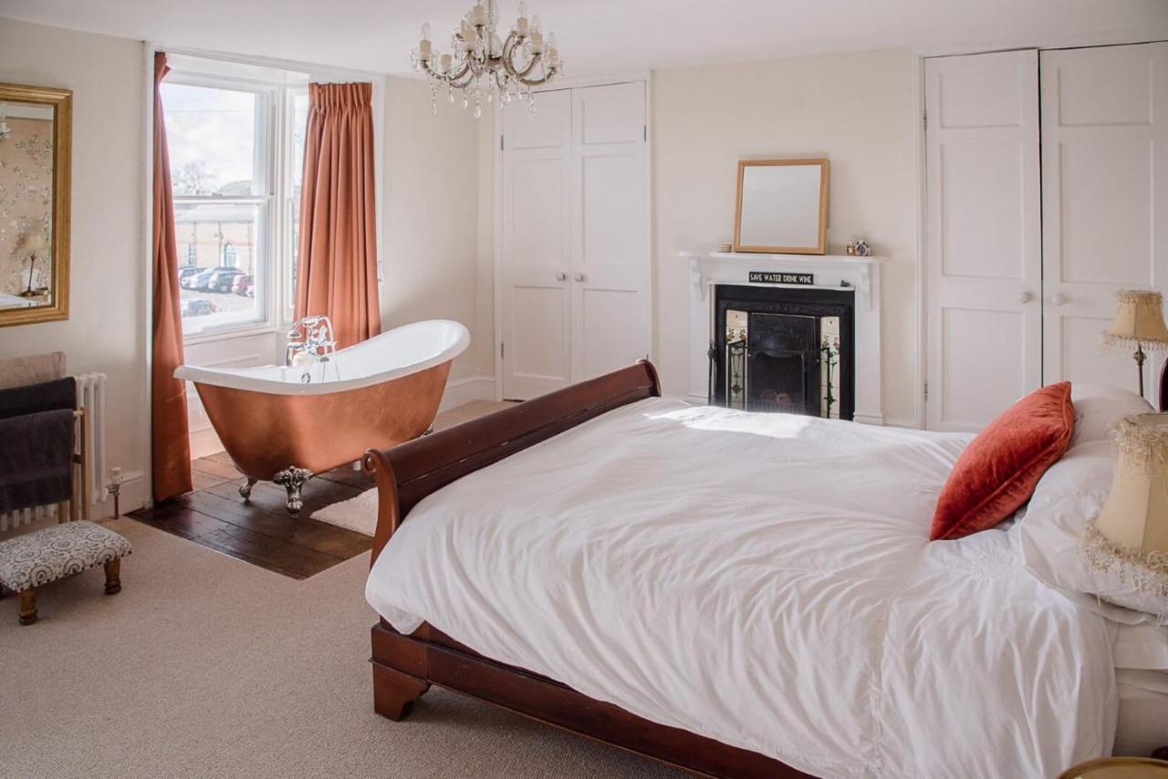 Quay House, Woodbridge Villa Екстериор снимка