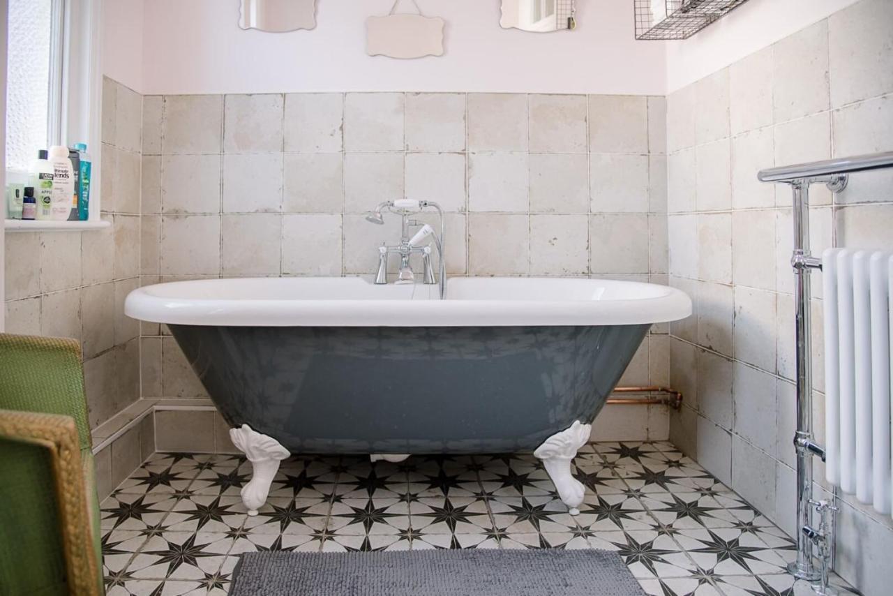 Quay House, Woodbridge Villa Екстериор снимка